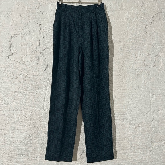 Vintage Intentions High-Waisted Pleated Geometric Print Trouser - Picture 2 of 5